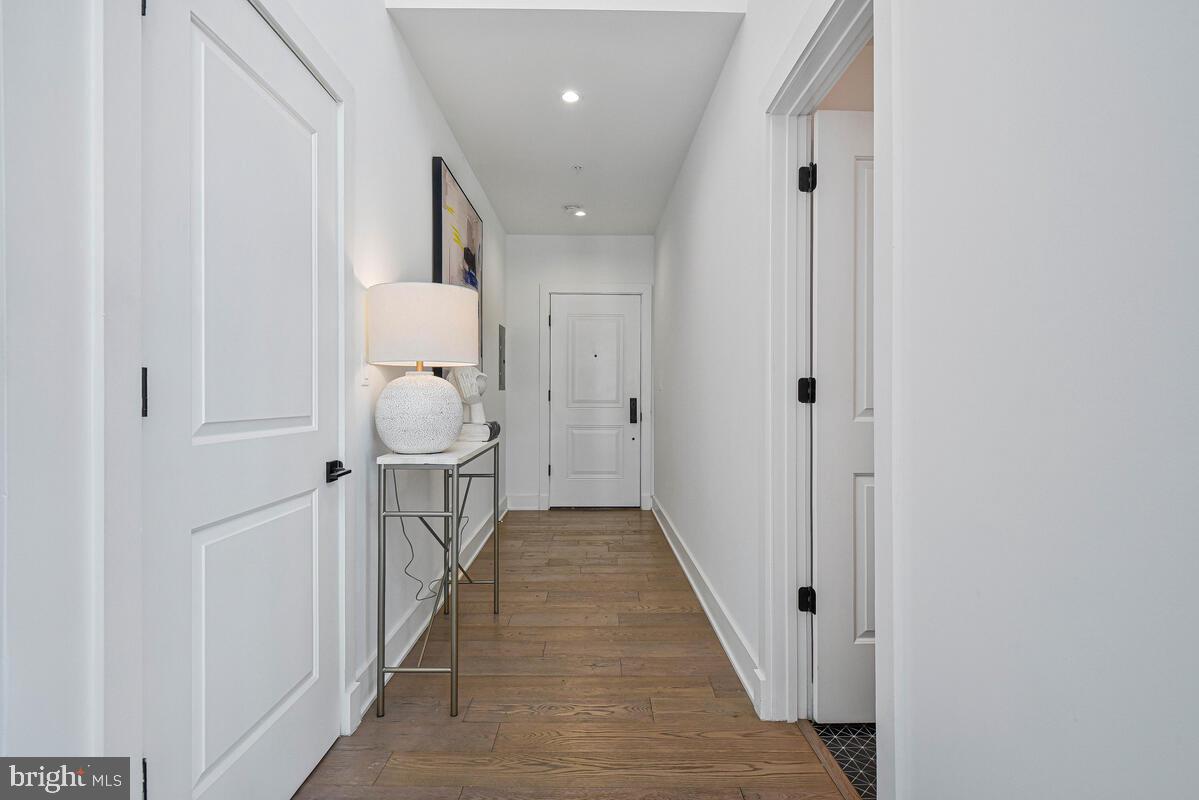 1402 H Street Northeast, Unit 504 Washington, DC 20002 - Photo 5 of 33 Gallery Image 5