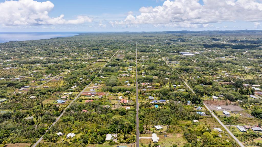 15-1622 12th Avenue Keaau, HI 96749 - Photo 26 of 30 a view of a city