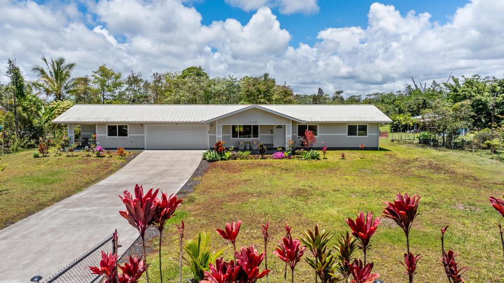15-1622 12th Avenue Keaau, HI 96749 - Photo 3 of 30 a view of swimming pool with outdoor seating
