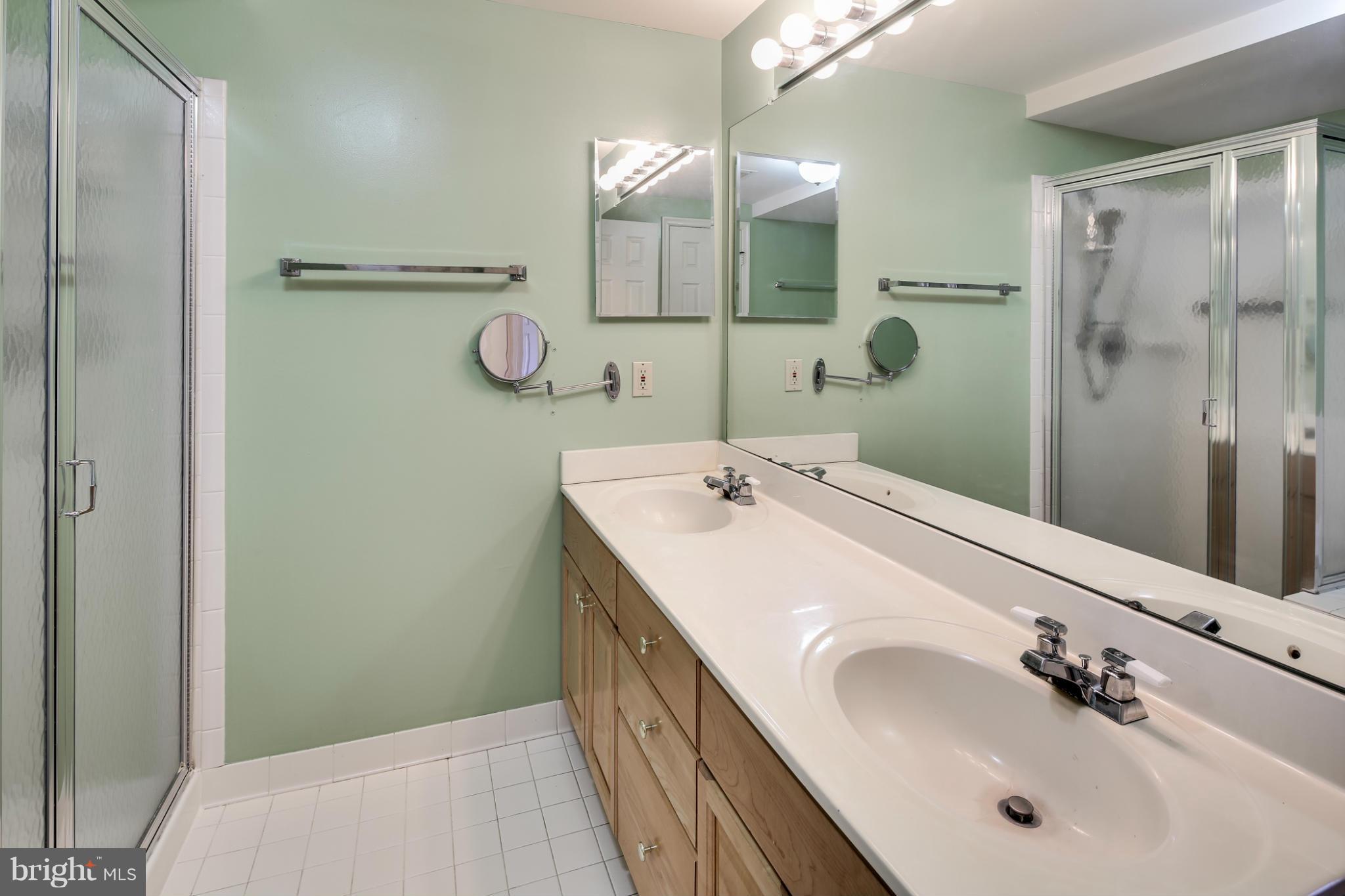 2447 Rippling Brook Road Frederick, MD 21701 - Photo 18 of 30 Bath (Master)