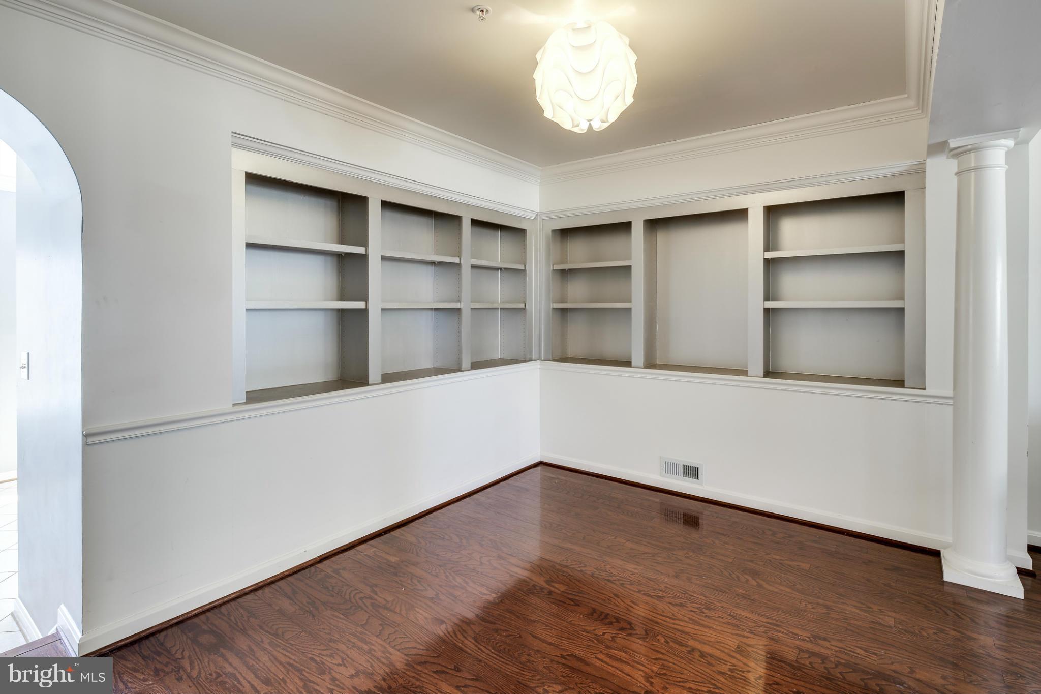2447 Rippling Brook Road Frederick, MD 21701 - Photo 6 of 30 Interior (General)