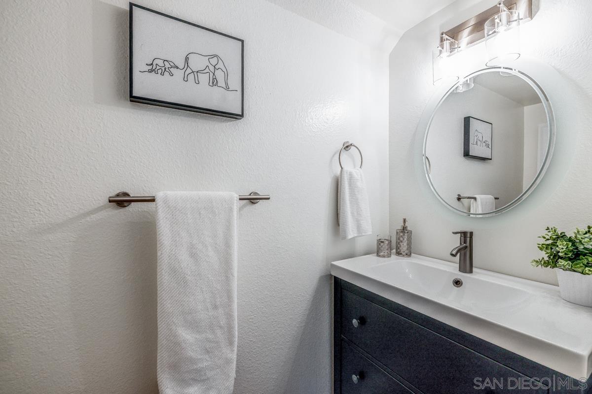 9502 Mavin Drive Santee, CA 92071 - Photo 8 of 29