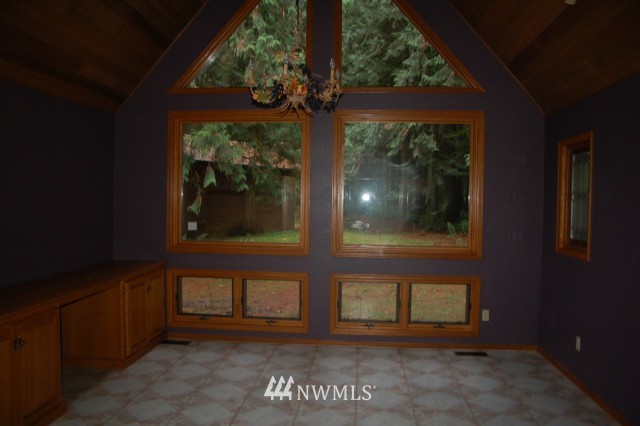 5537 Knight Road Bellingham, WA 98226 - Photo 6 of 20