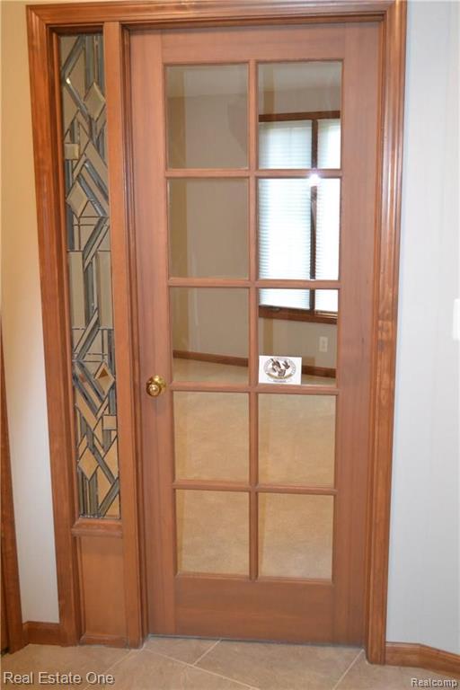 30992 Country Ridge Circle Farmington Hills, MI 48331 - Photo 9 of 40