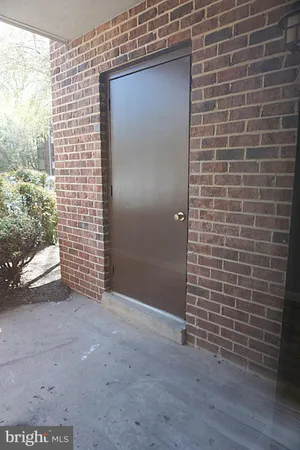 $282,000 | 13207 Chalet Drive, Unit 104, Germantown, MD 20874