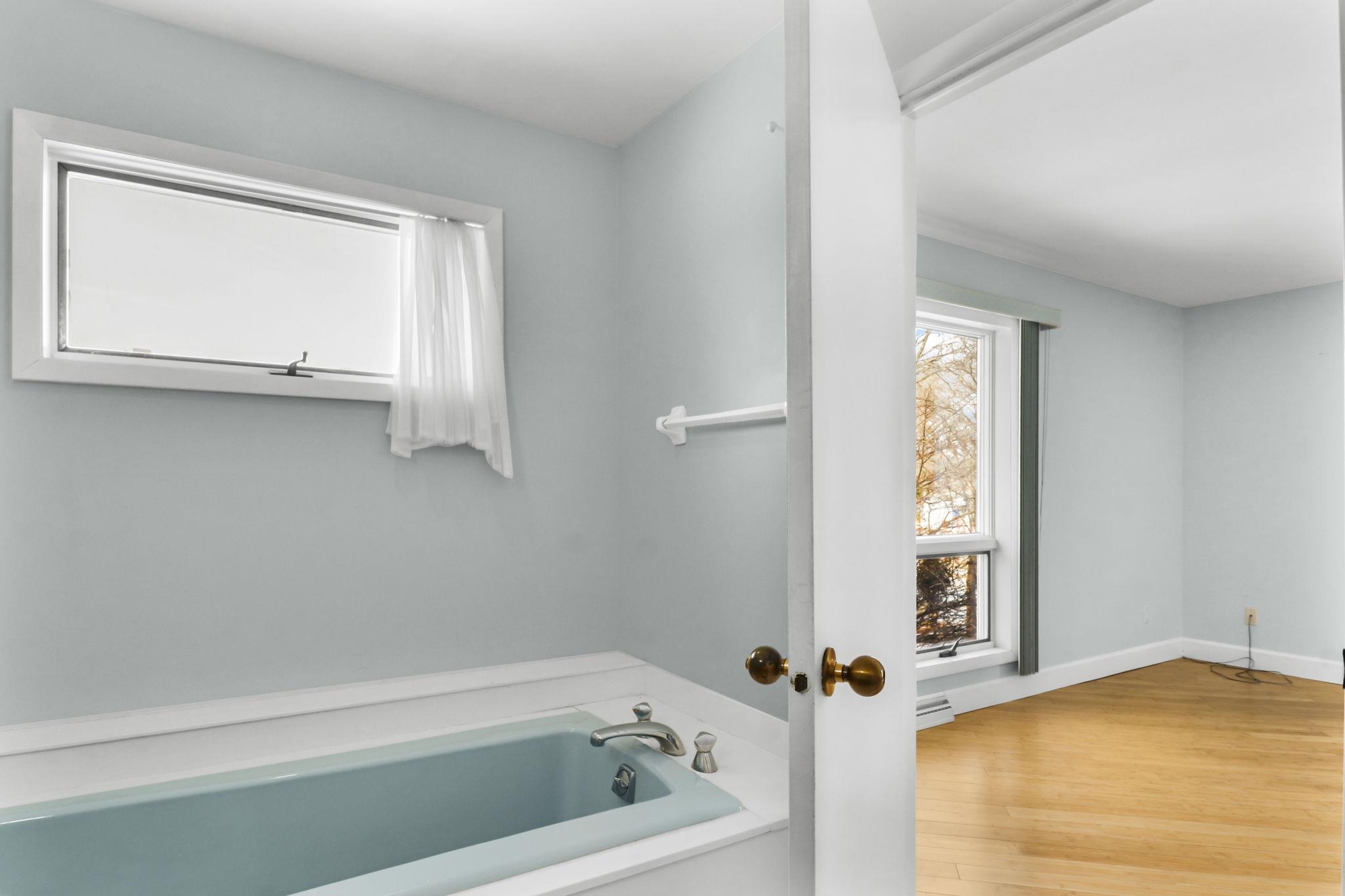 1122 Middleton Street Madison, WI 53717 - Photo 27 of 47