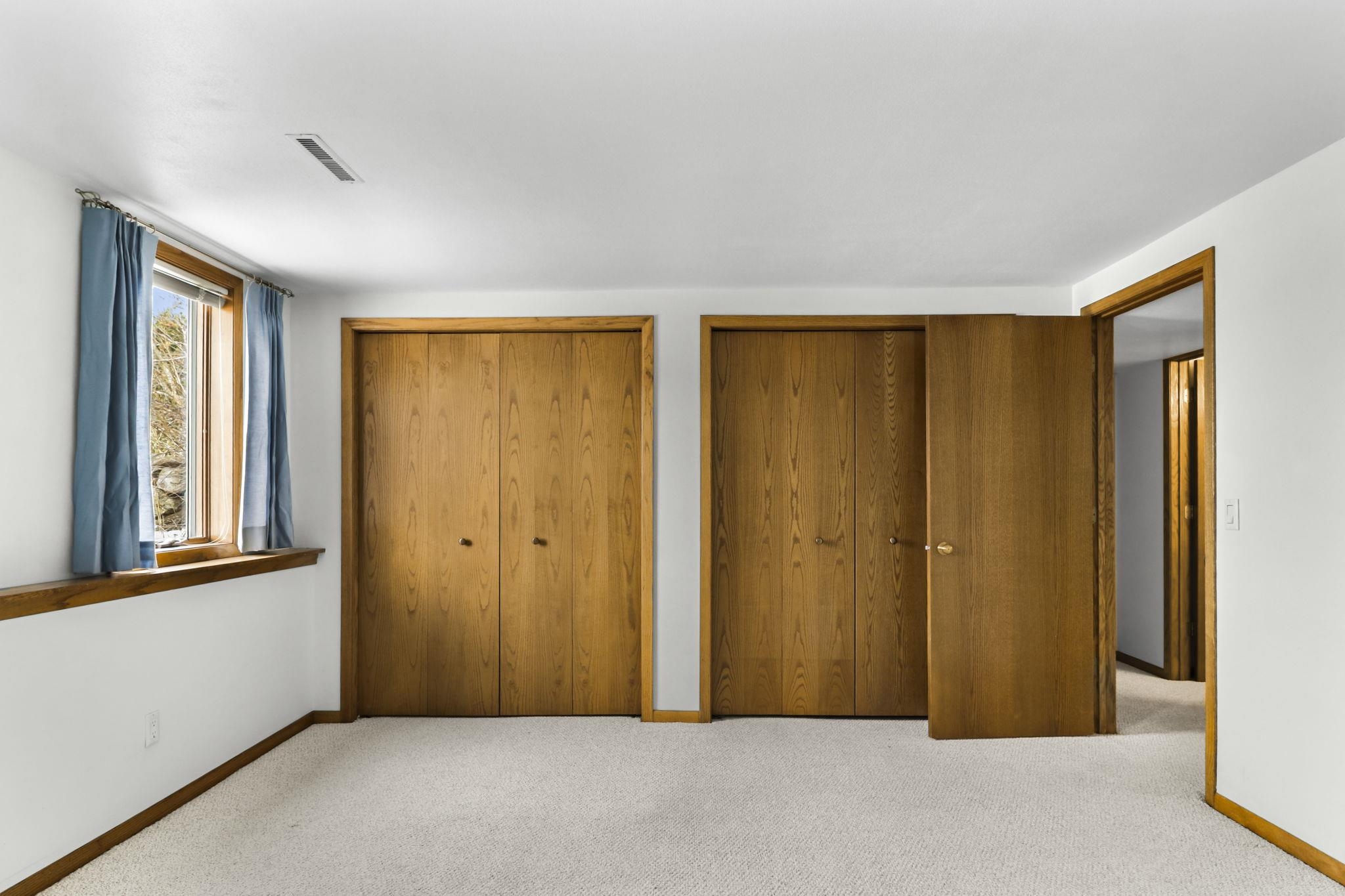 1122 Middleton Street Madison, WI 53717 - Photo 38 of 47