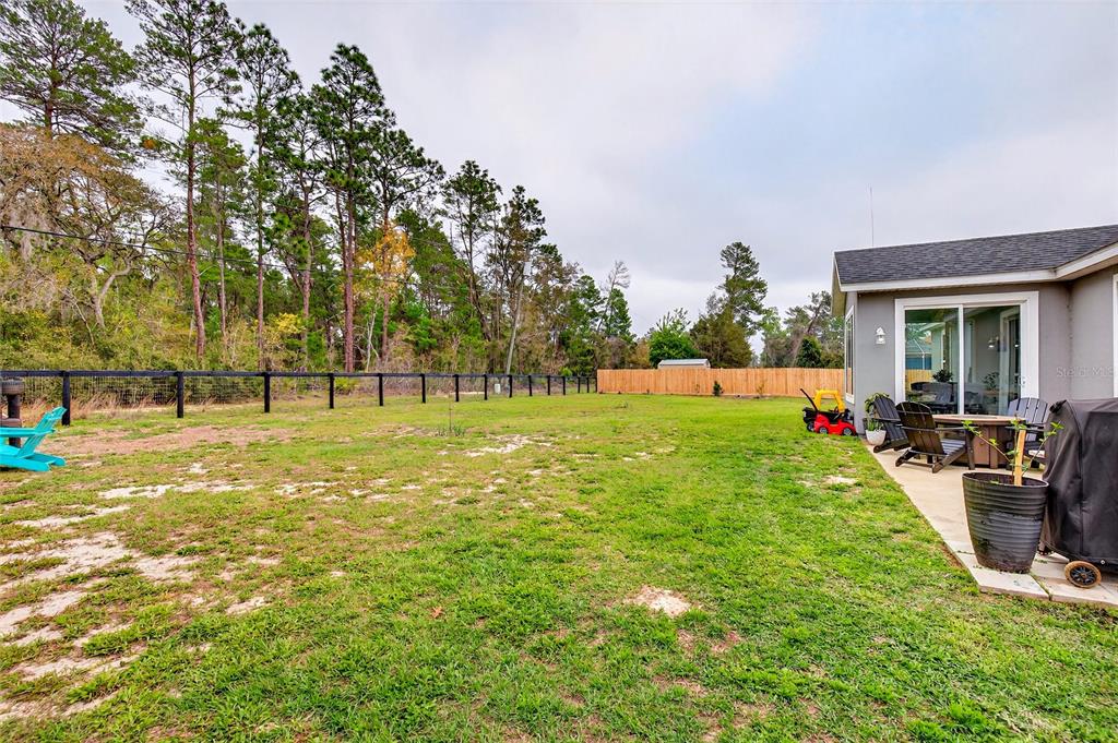 3699 Southwest 177th Lane Road Ocala, FL 34473 - Photo 23 of 26 a view of a volley ball court