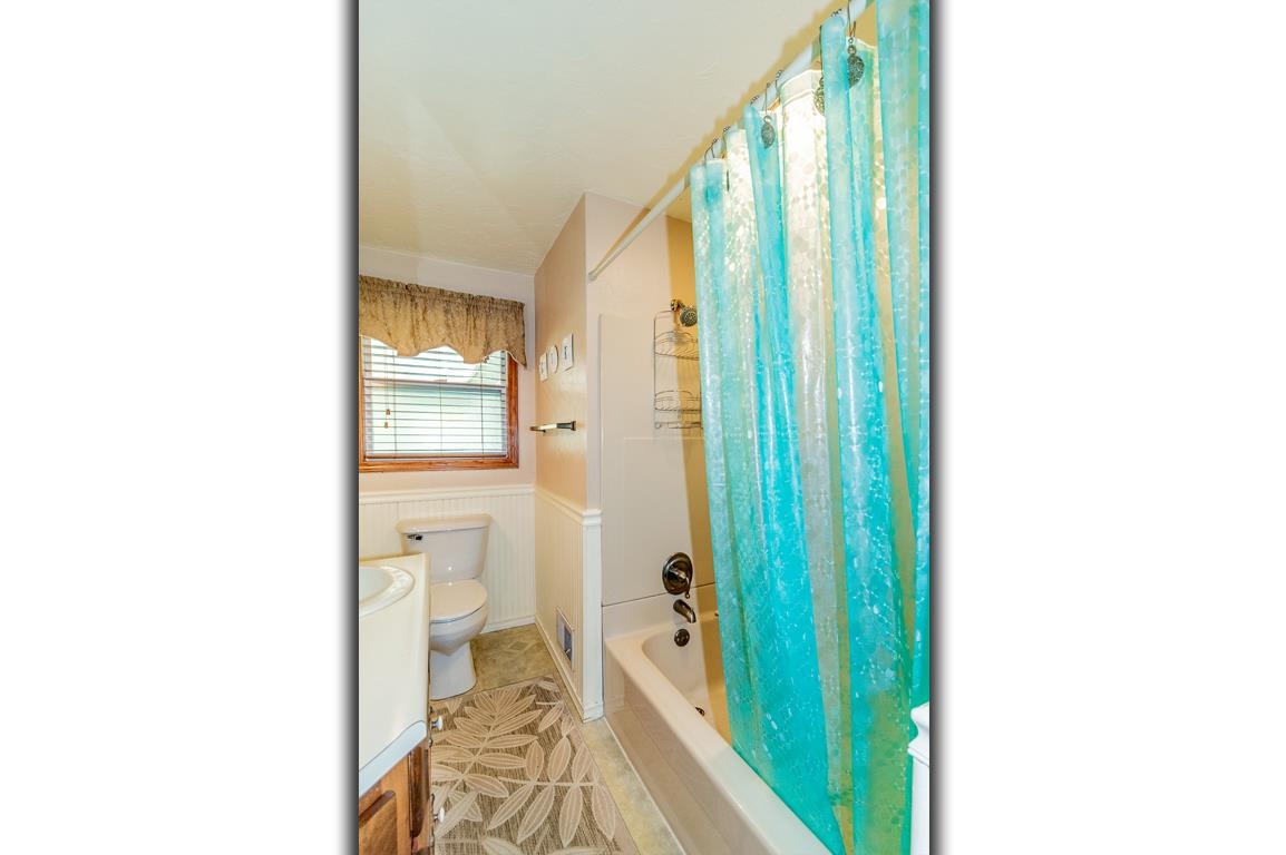 200 East Pershing Street Appleton, WI 54911 - Photo 28 of 65