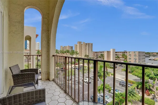 $2,500 | 400 North Riverside Drive, Unit 503, Pompano Beach, FL 33062