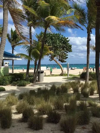 $2,500 | 400 North Riverside Drive, Unit 503, Pompano Beach, FL 33062