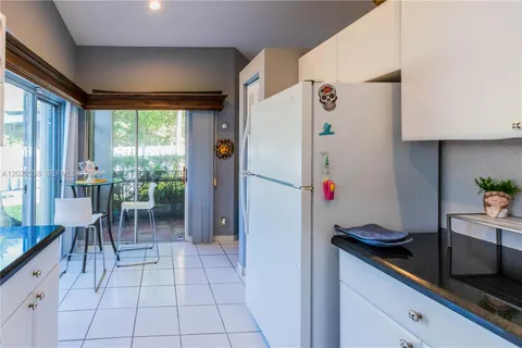 $559,000 | 1327 Seagrape Circle, Weston, FL 33326