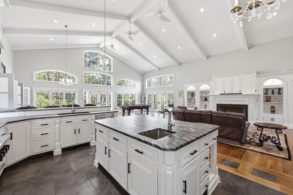 8 Fitch Farm Road Southampton, MA 01073 - Photo 8 of 42 Gallery Image 8
