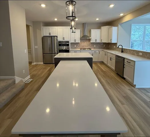 $699,990 | 11528 19th Street Northeast, St. Michael, MN 55376