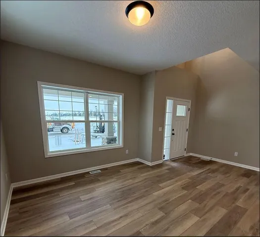 $699,990 | 11528 19th Street Northeast, St. Michael, MN 55376