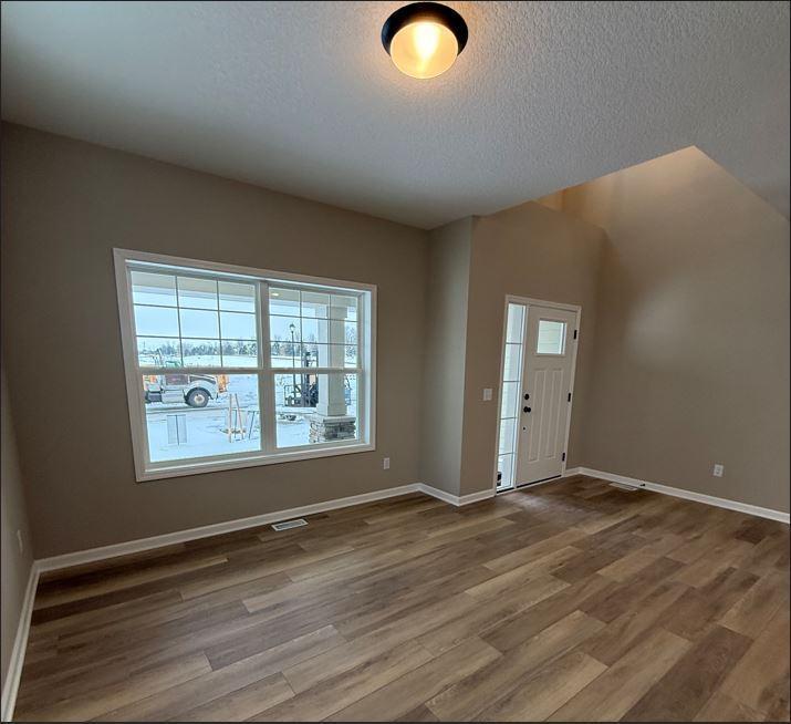 11528 19th Street Northeast St. Michael, MN 55376 - Photo 8 of 44