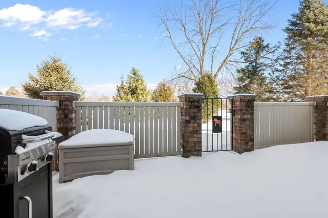 $350,000 | 1003 Hill Court, Shoreview, MN 55126