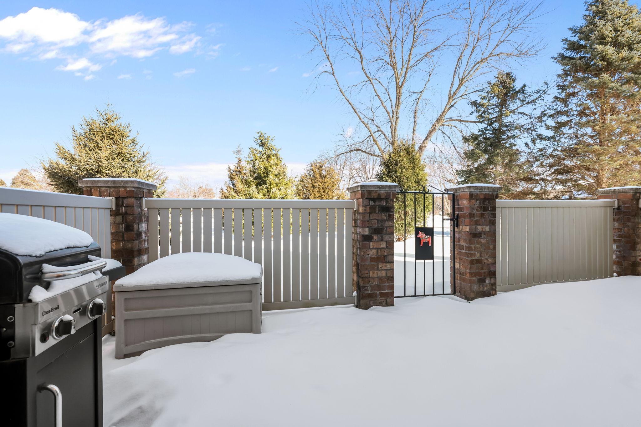 1003 Hill Court Shoreview, MN 55126 - Photo 18 of 19