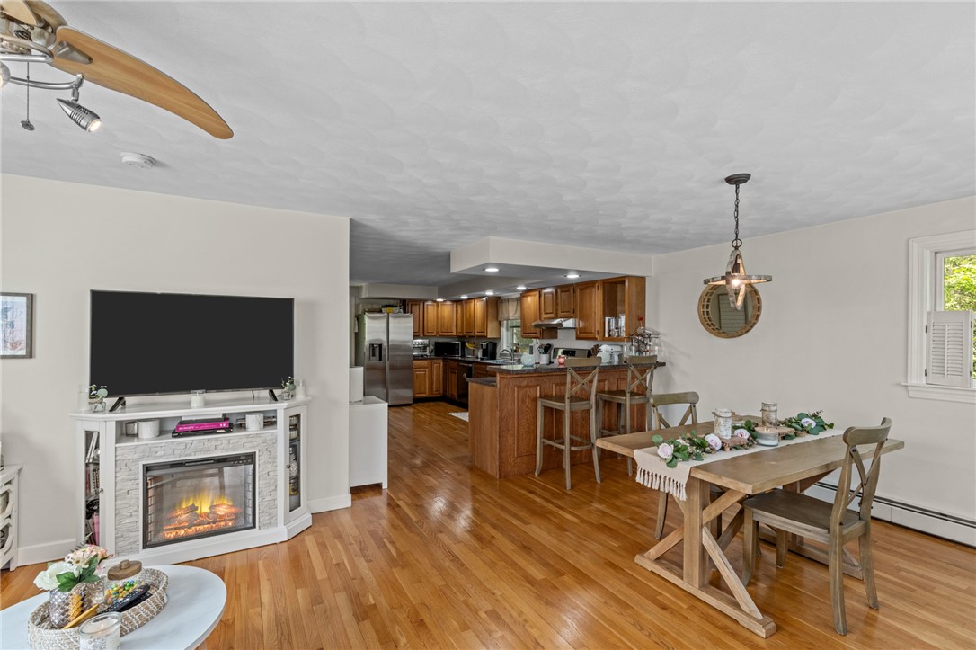 215 West Shore Drive Exeter, RI 02822 - Photo 11 of 39