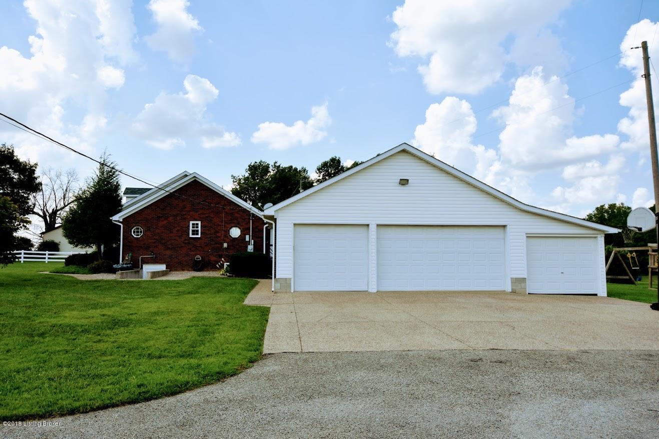 4201 Zoneton Road Shepherdsville, KY 40165 - Photo 9 of 44 47
