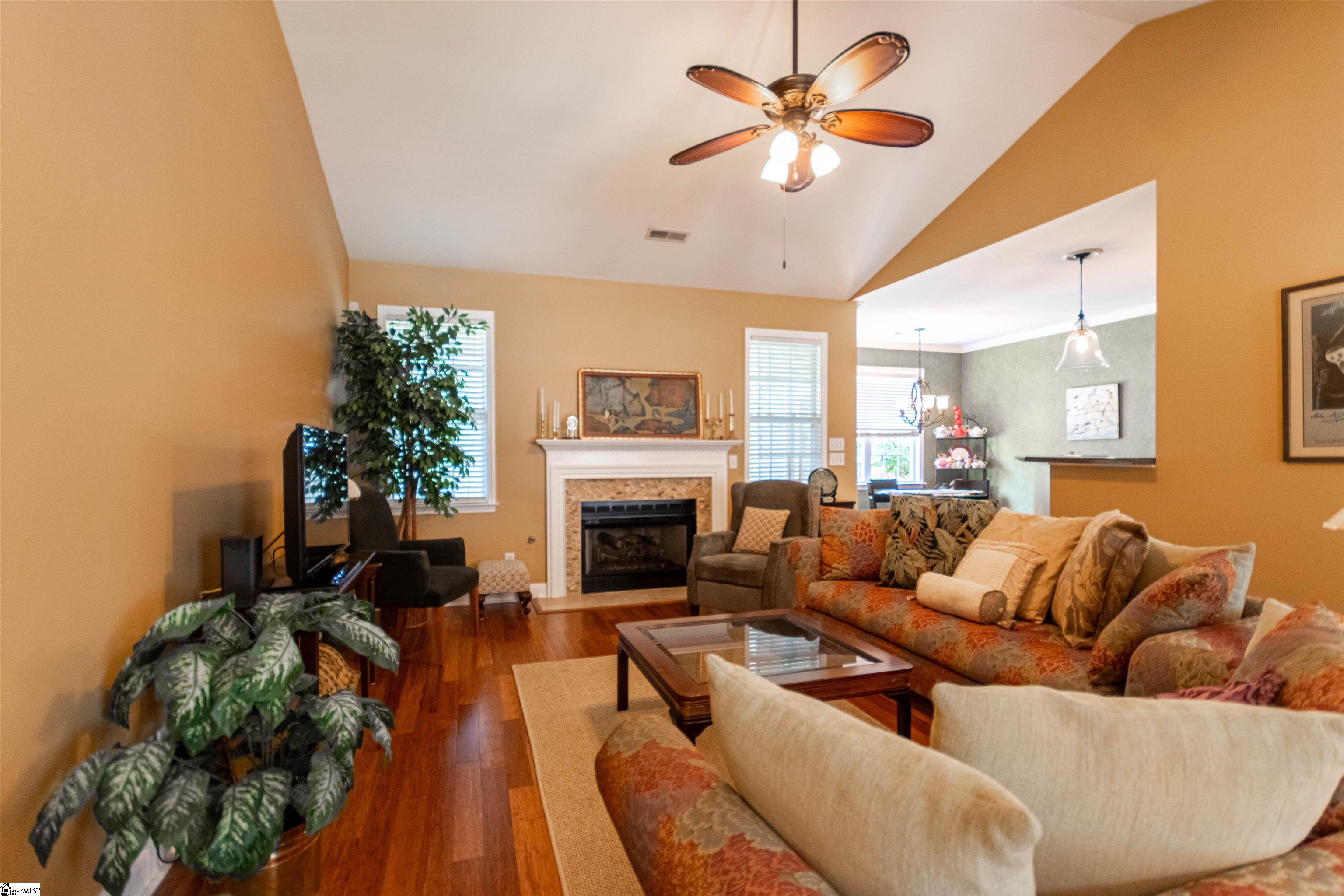 17 Cantera Circle Greenville, SC 29615 - Photo 4 of 27