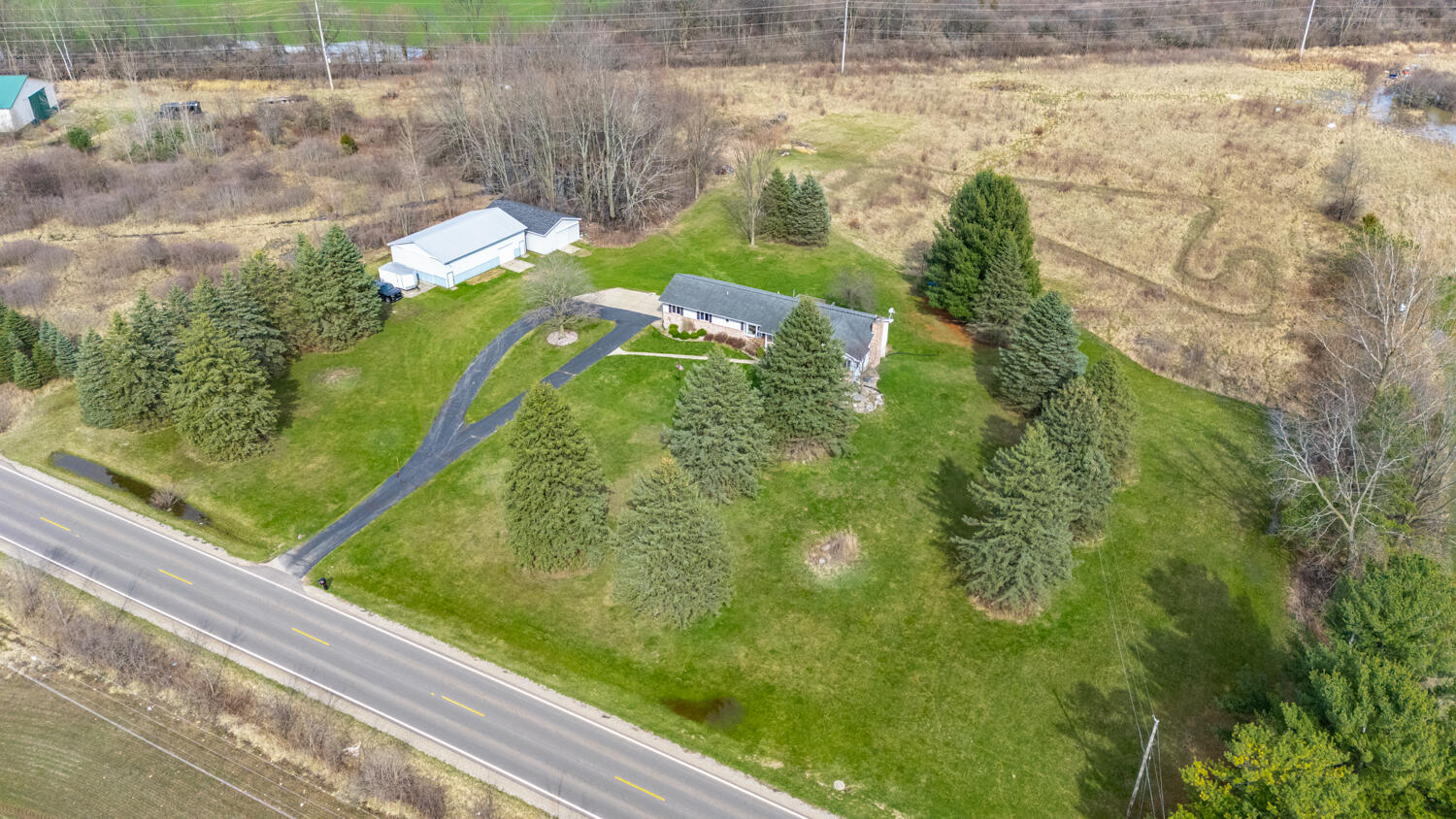 1200 North Wheaton Road Charlotte, MI 48813 - Photo 46 of 48 WM1200wheatonextaer-13