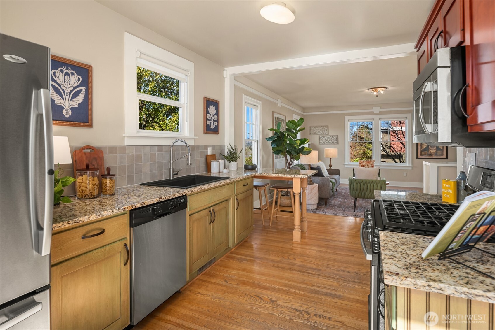 5111 South Hudson Street Seattle, WA 98118 - Photo 13 of 40