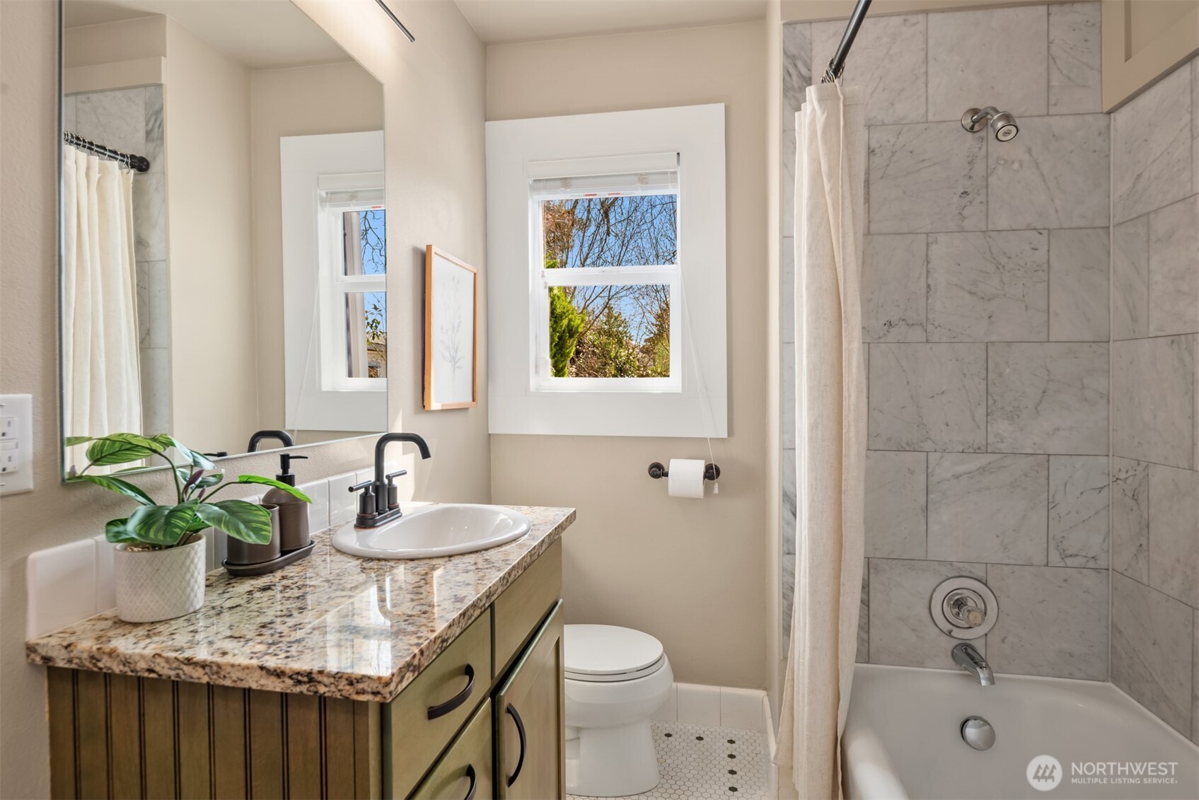 5111 South Hudson Street Seattle, WA 98118 - Photo 20 of 40