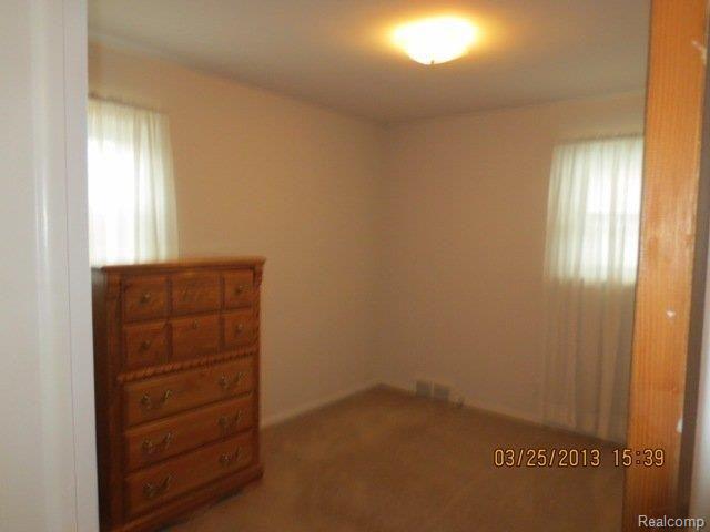19442 Rensellor Street Livonia, MI 48152 - Photo 14 of 15 bedroom 2.JPG