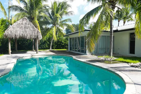 $6,800 | 1502 Northwest 4th Avenue, Delray Beach, FL 33444