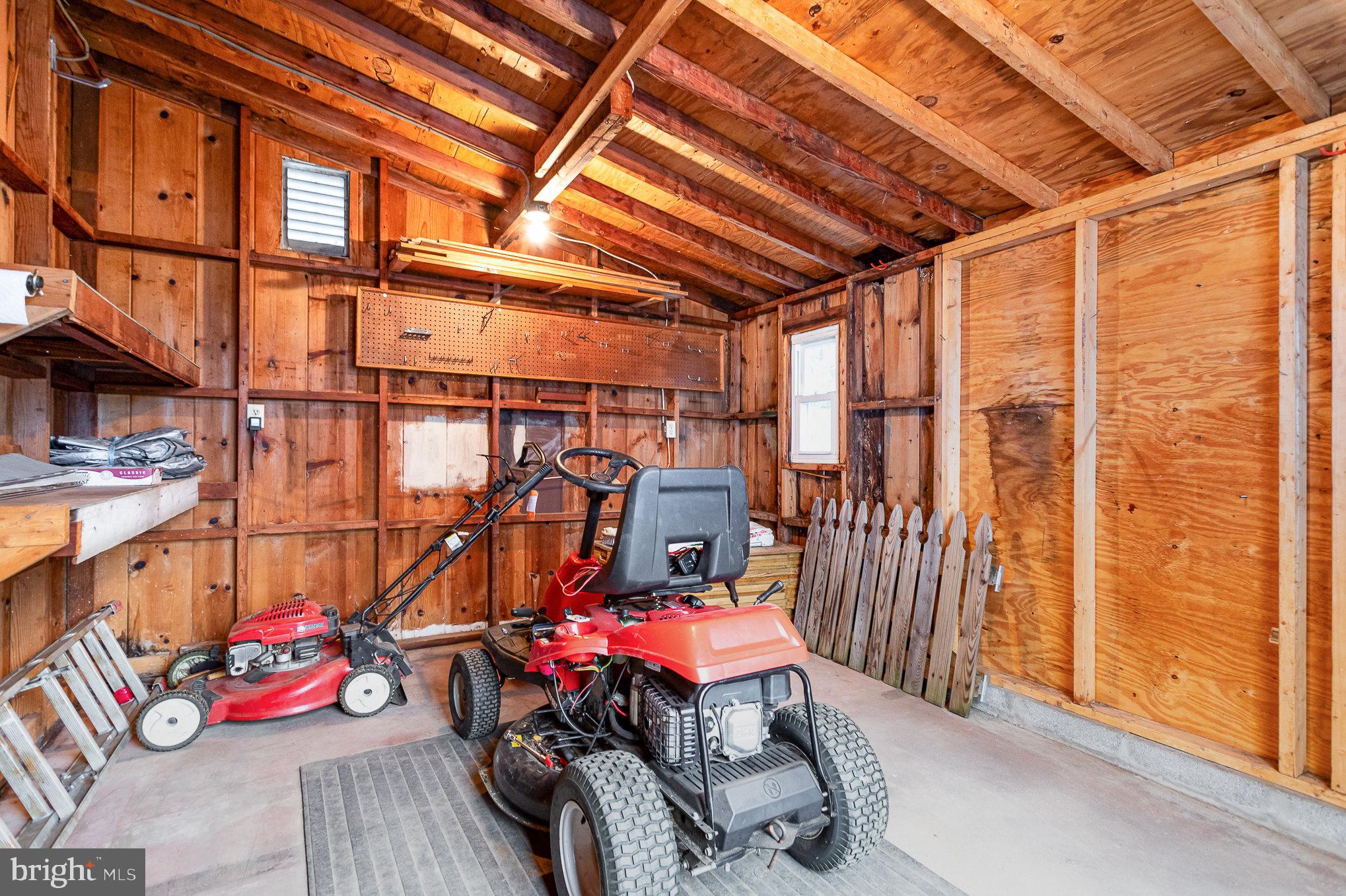 1900 Crescent Road York, PA 17403 - Photo 34 of 39 shed w/ electric
