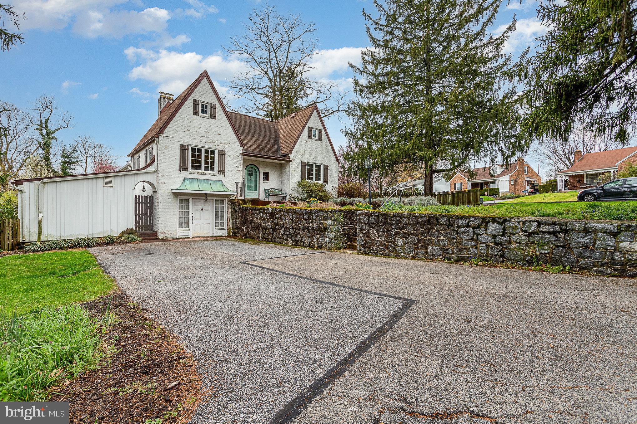 1900 Crescent Road York, PA 17403 - Photo 35 of 39