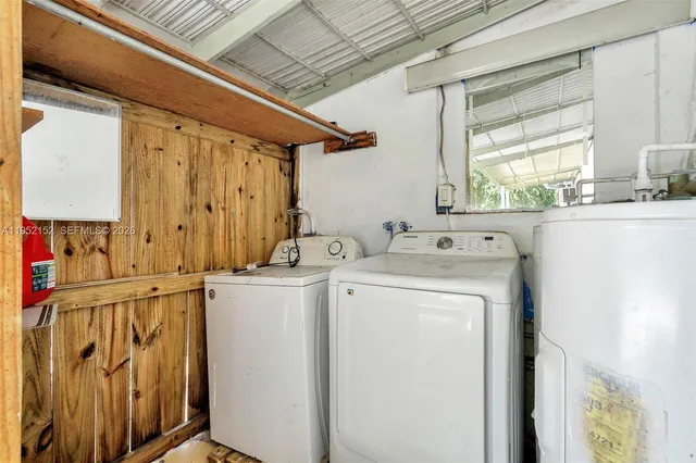 $2,995 | 2419 Coolidge Street, Unit 1, Hollywood, FL 33020