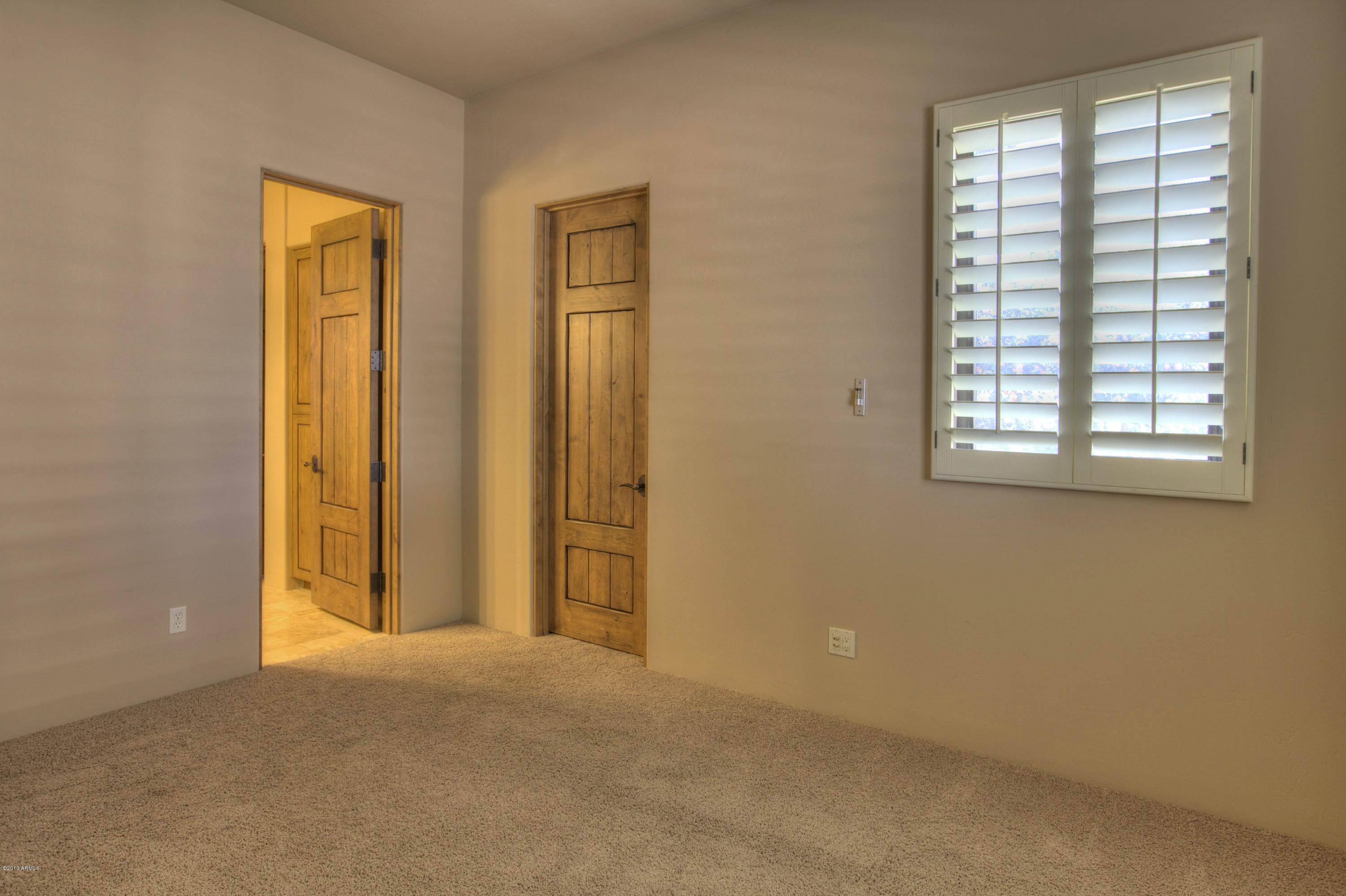 6726 North Rocking Road Scottsdale, AZ 85250 - Photo 19 of 25 019_Guest Room