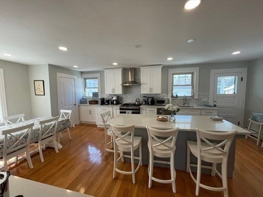 201 Samoset Avenue Hull, MA 02045 - Photo 4 of 22
