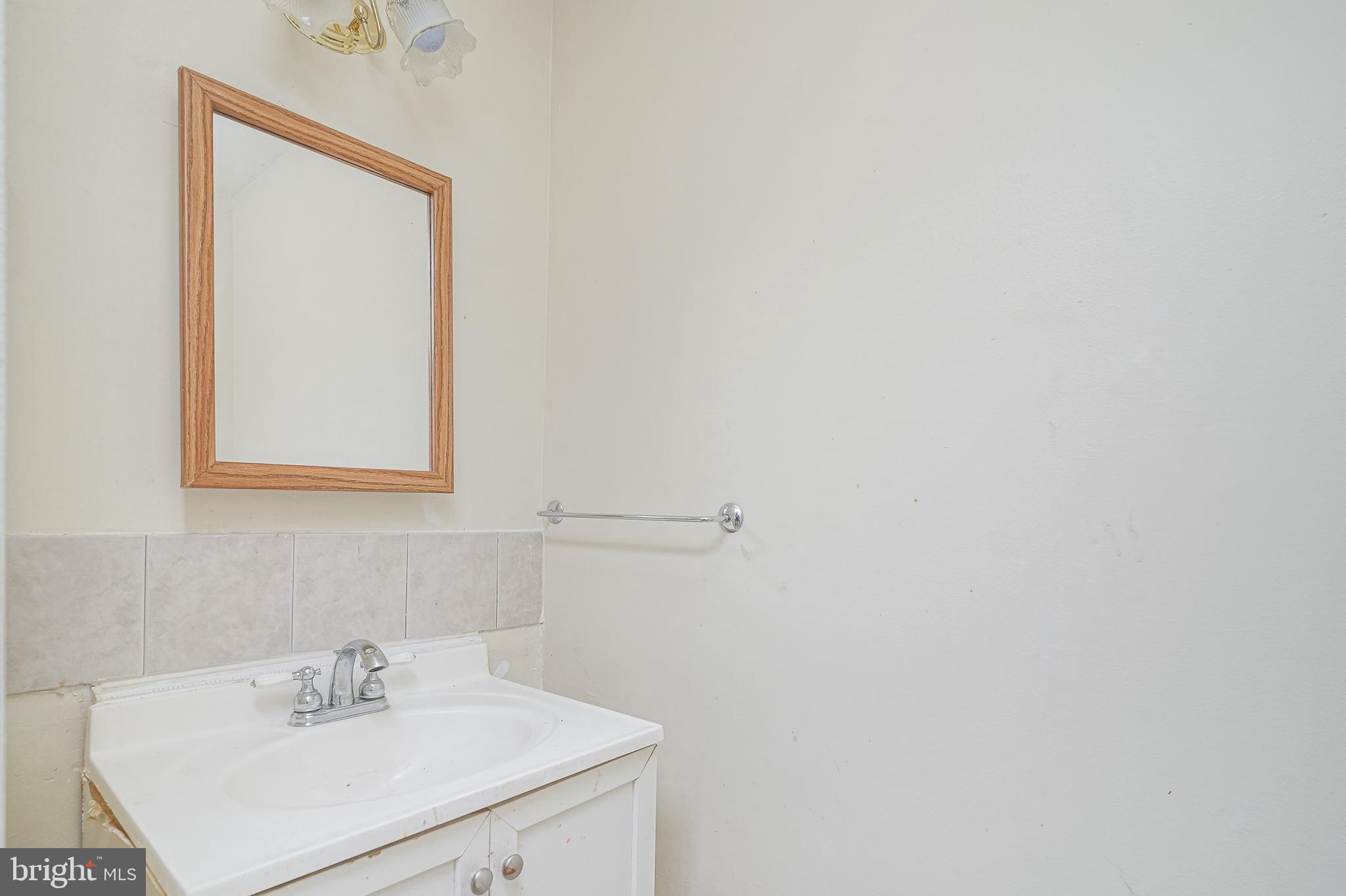 1604 Timber Creek Road Lindenwold, NJ 08021 - Photo 13 of 21