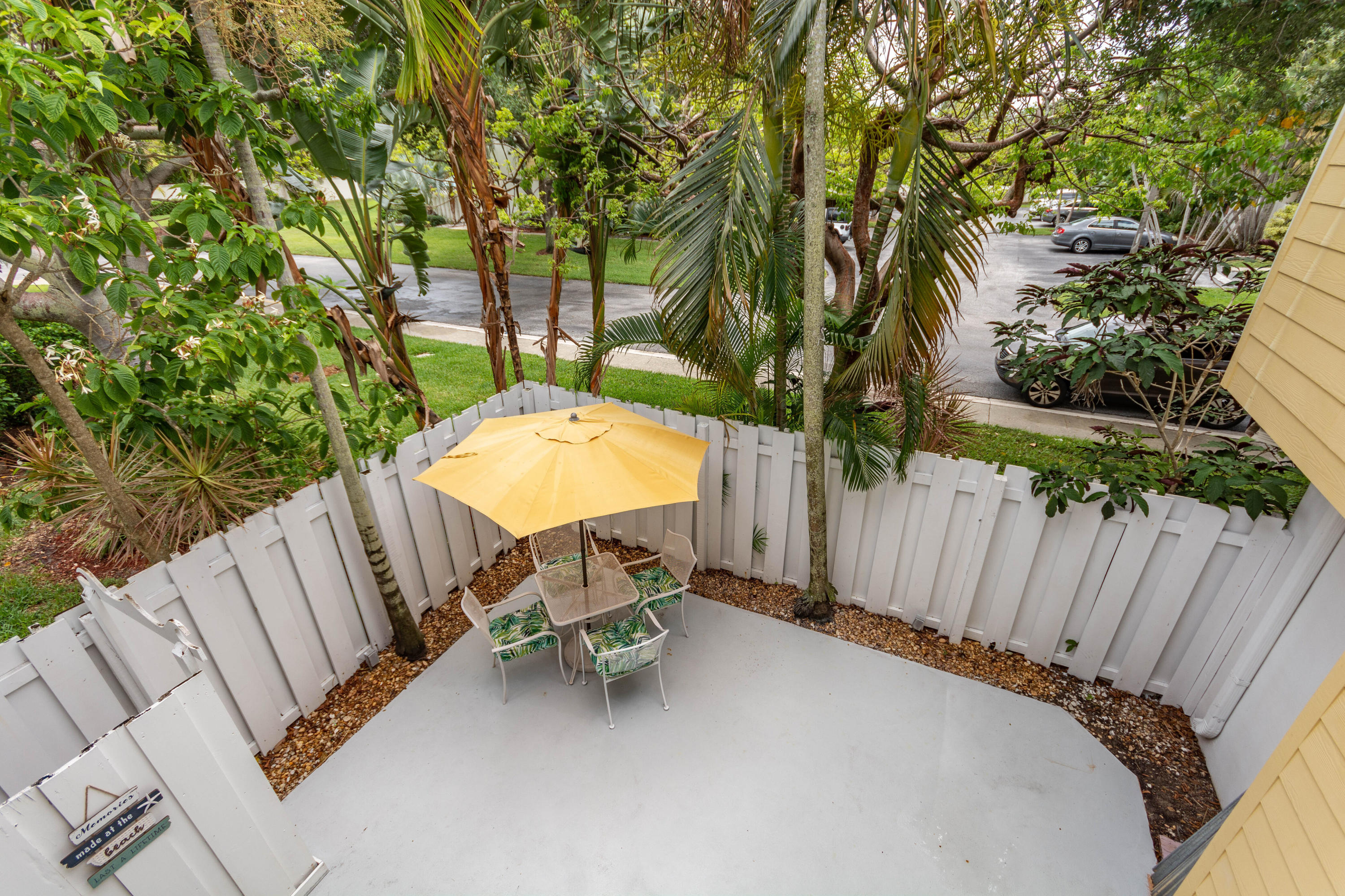 226 Seabreeze Circle Jupiter, FL 33477 - Photo 26 of 62 226 Seabreeze Cir Jupiter FL-print-033-0