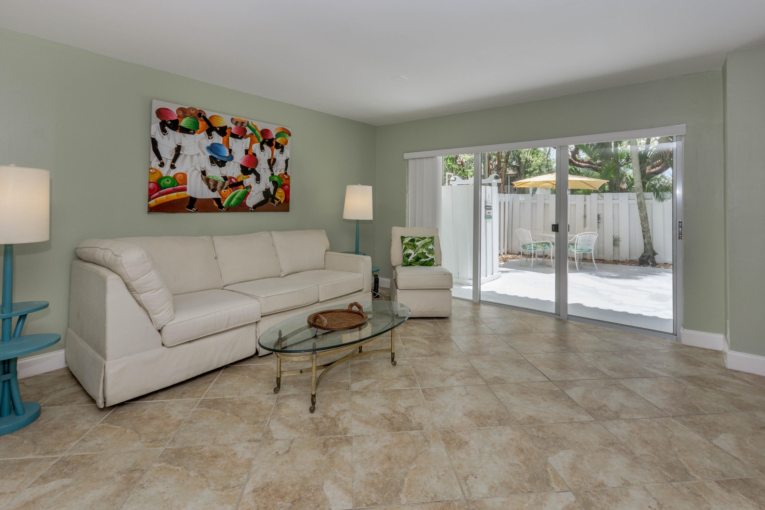 226 Seabreeze Circle Jupiter, FL 33477 - Photo 7 of 62 226 Seabreeze Cir Jupiter FL-print-016-0