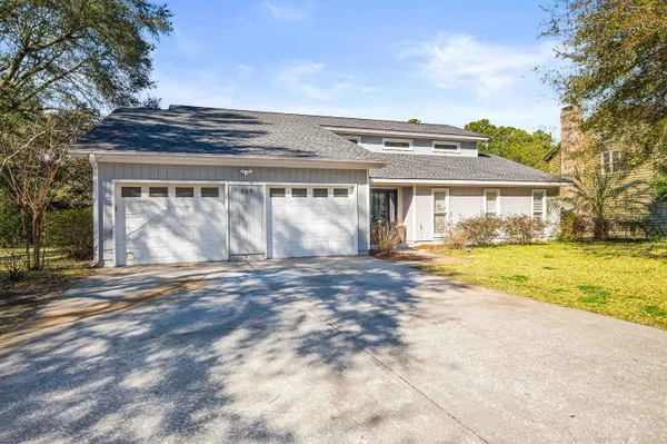 $799,999 | 369 Rum Gully Circle, Murrells Inlet, SC 29576
