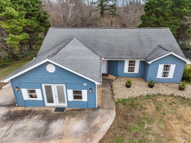$320,000 | 687 Robinson Road, Greer, SC 29651