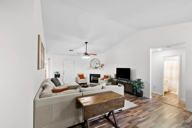 $320,000 | 687 Robinson Road, Greer, SC 29651