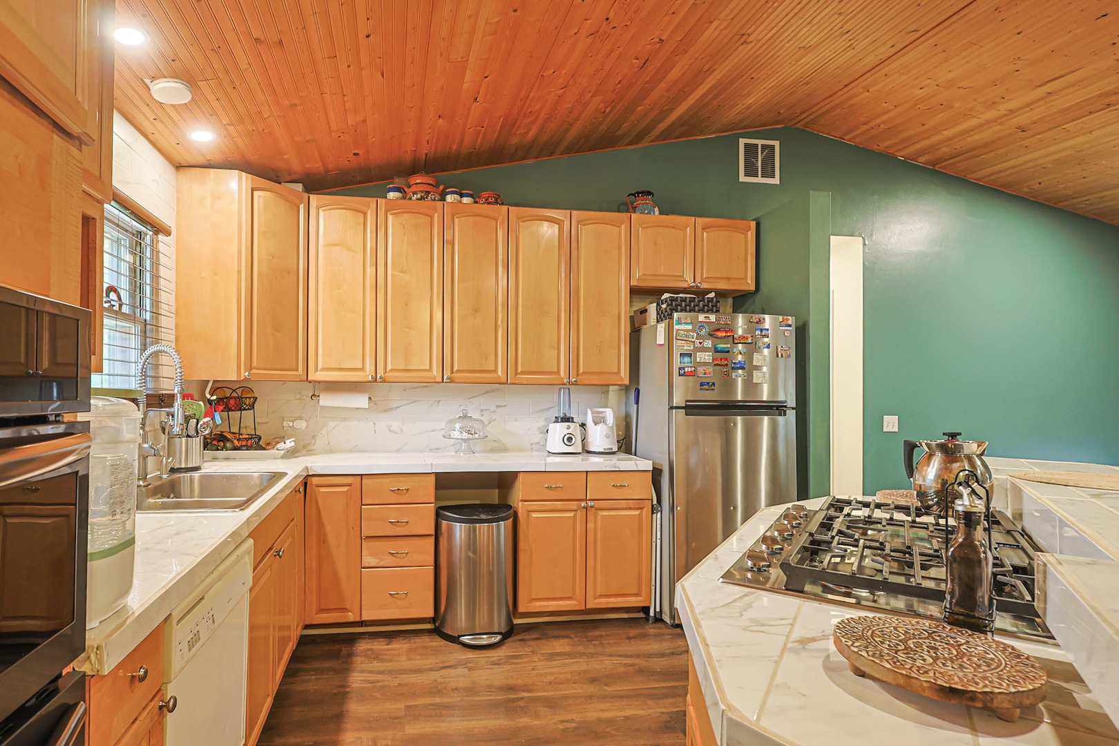 9012 Swanson Road Crystal Lake, IL 60014 - Photo 27 of 40