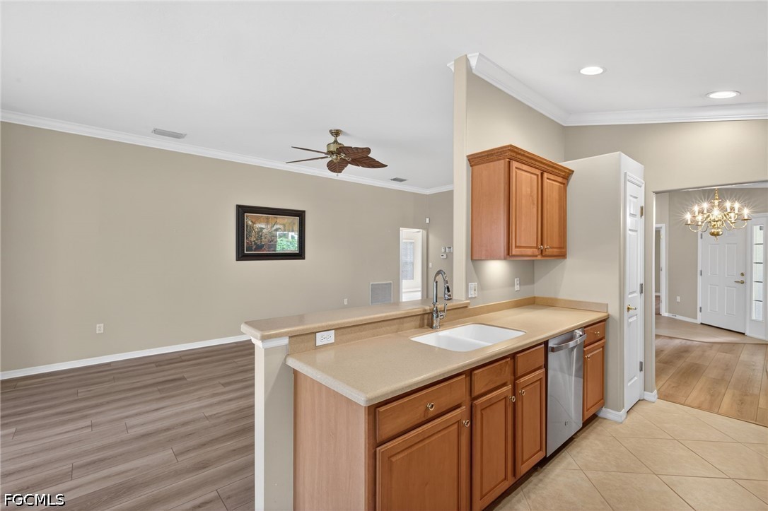 9550 Hemingway Lane Fort Myers, FL 33913 - Photo 7 of 41