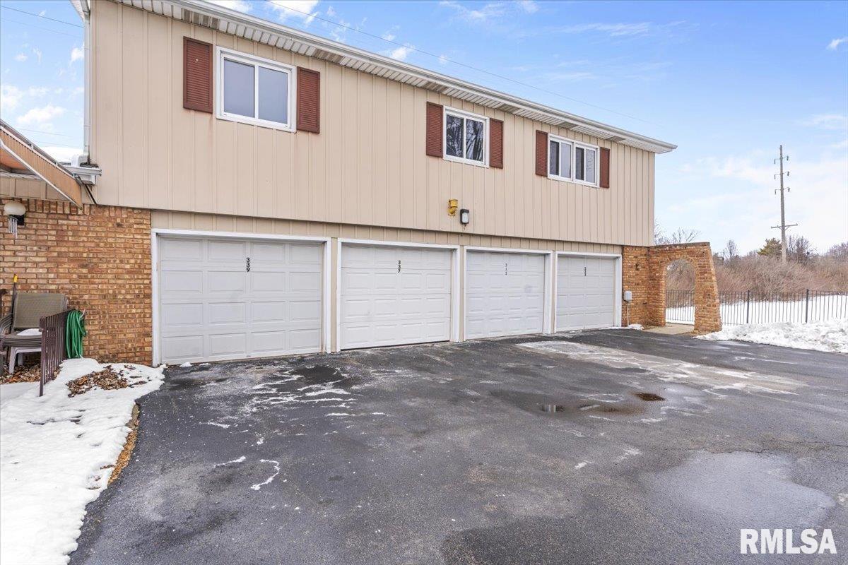 337 South Durkin Drive Springfield, IL 62704 - Photo 18 of 19