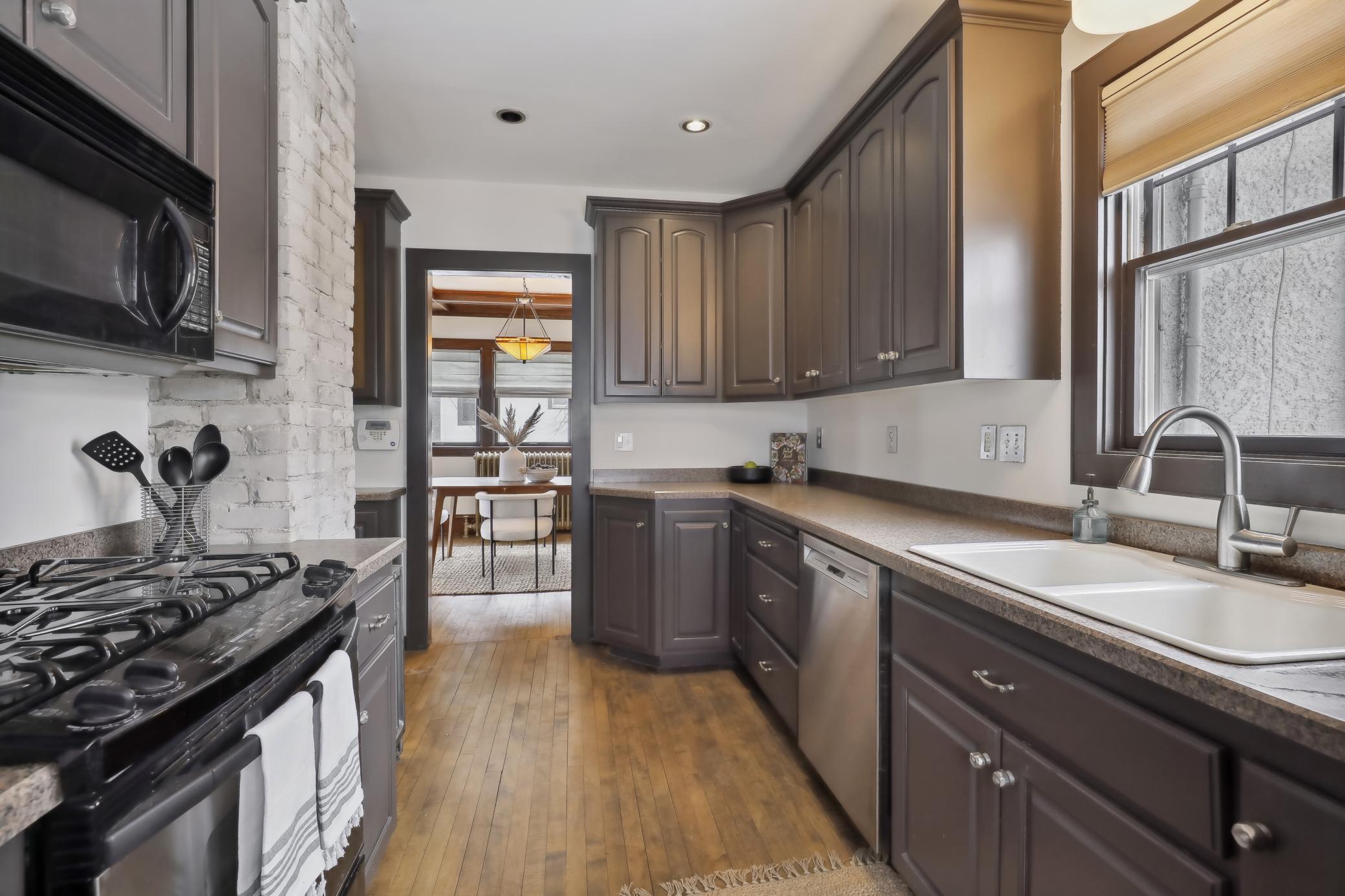 3011 West 47th Street Minneapolis, MN 55410 - Photo 9 of 36