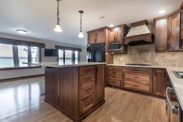 $1,049,900 | 22694 Coney Island Drive, Clitherall, MN 56524