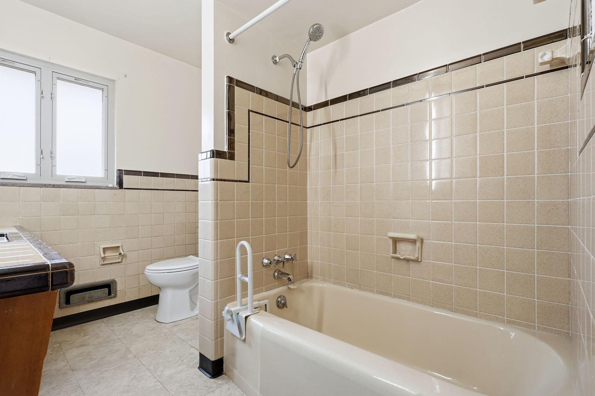 2807 Dover Road Columbus, OH 43209 - Photo 13 of 43 17-web-or-mls-2807-dover-rd