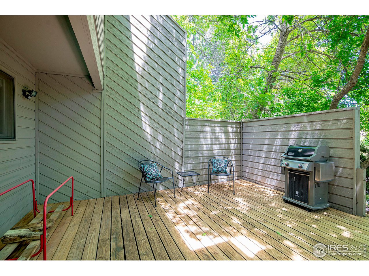 3054 Edison Court Boulder, CO 80301 - Photo 29 of 36 a backyard of a house with seating space