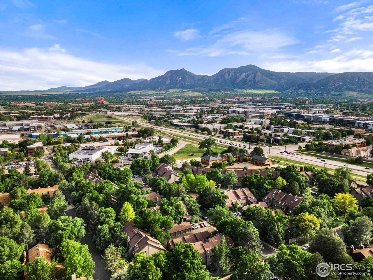 3054 Edison Court Boulder, CO 80301 - Photo 34 of 36 a view of city and mountain