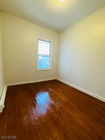 $2,250 | 489 South 17th Street, Unit 1, Newark, NJ 07103